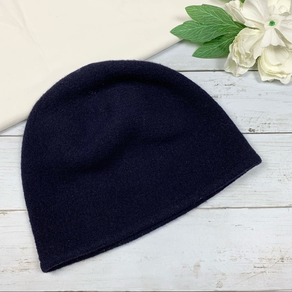 Solar Navy Blue Wool Winter Hat - Picture 1 of 8